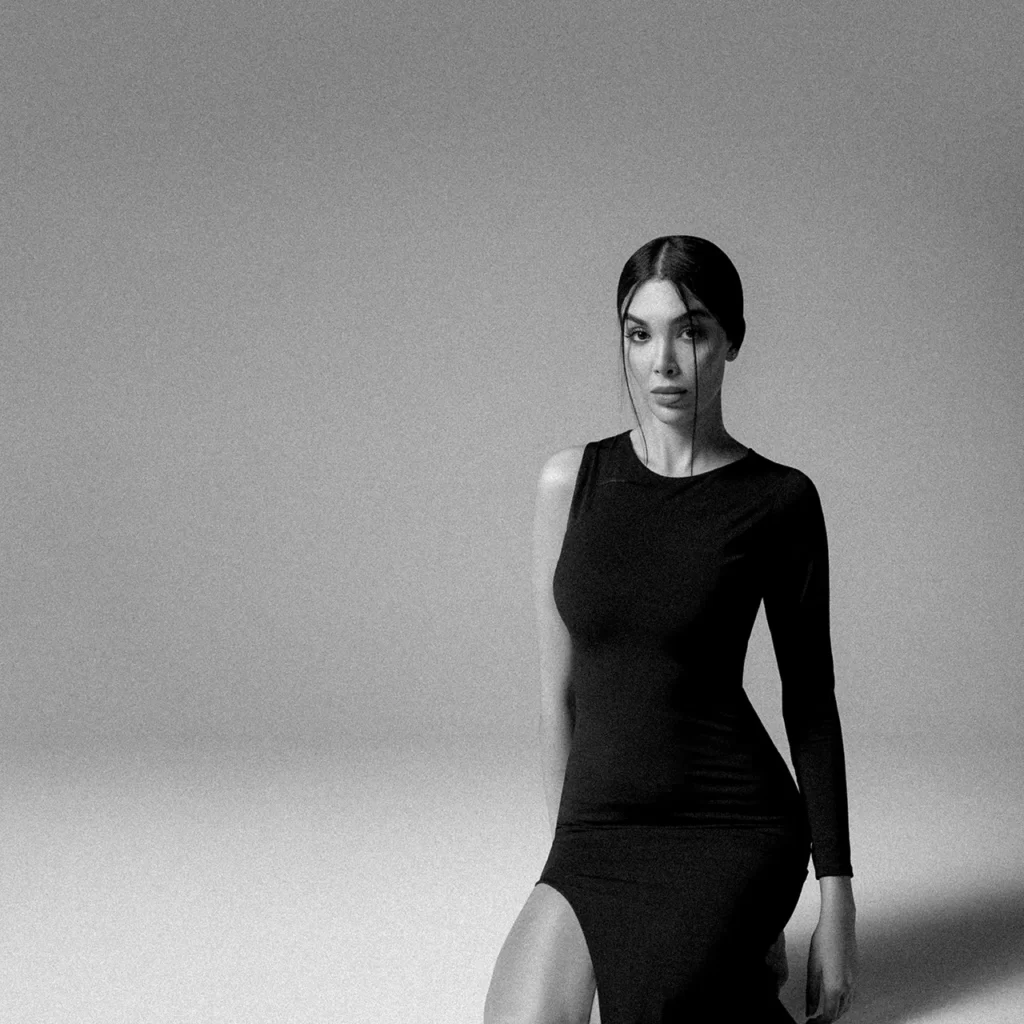 Modern Fashion Photography By Masoud Raoufi