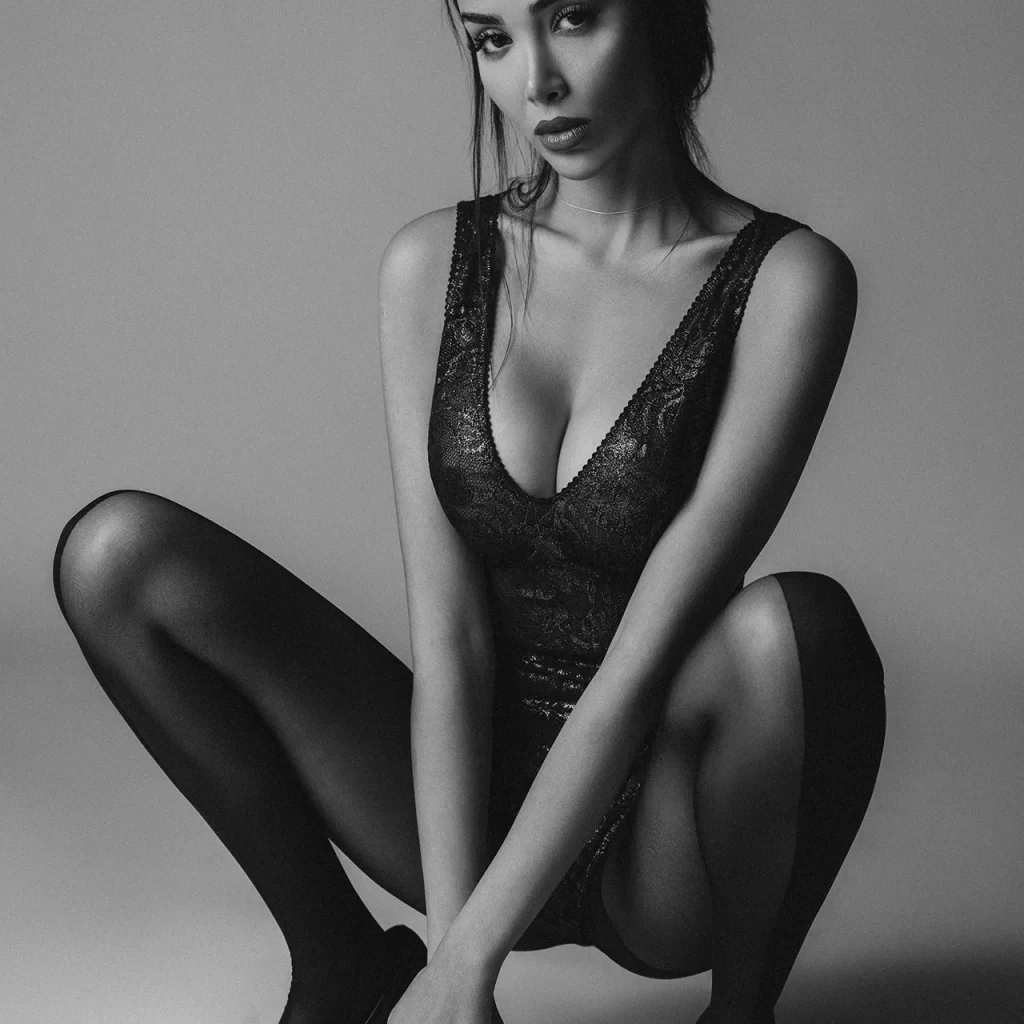 High Fashion Photography Session with Maneli Maki