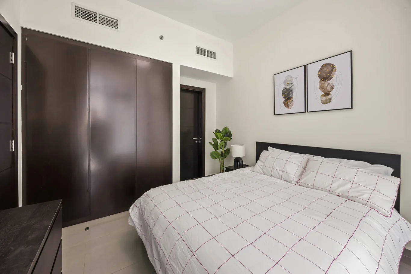 1 Bedroom Damac Merano Tower Business Bay Shoot | Masoud Raoufi Photography Services 1 Bedroom Damac Merano Tower Business Bay Shoot