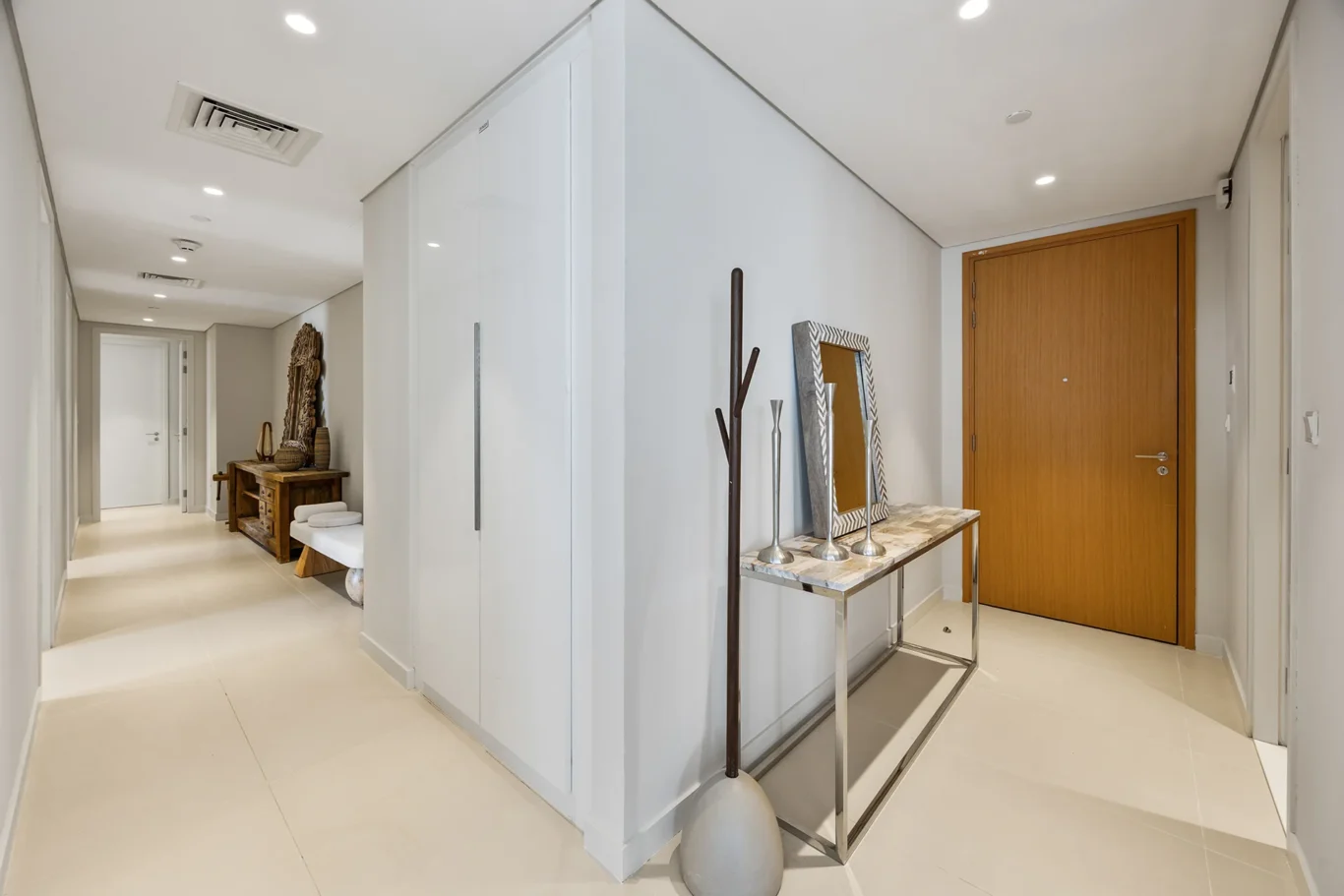 Bluewaters 3BR Property Photoshoot Dubai Eye View | Masoud Raoufi Photography Services Bluewaters 3BR Property Photoshoot Dubai Eye View