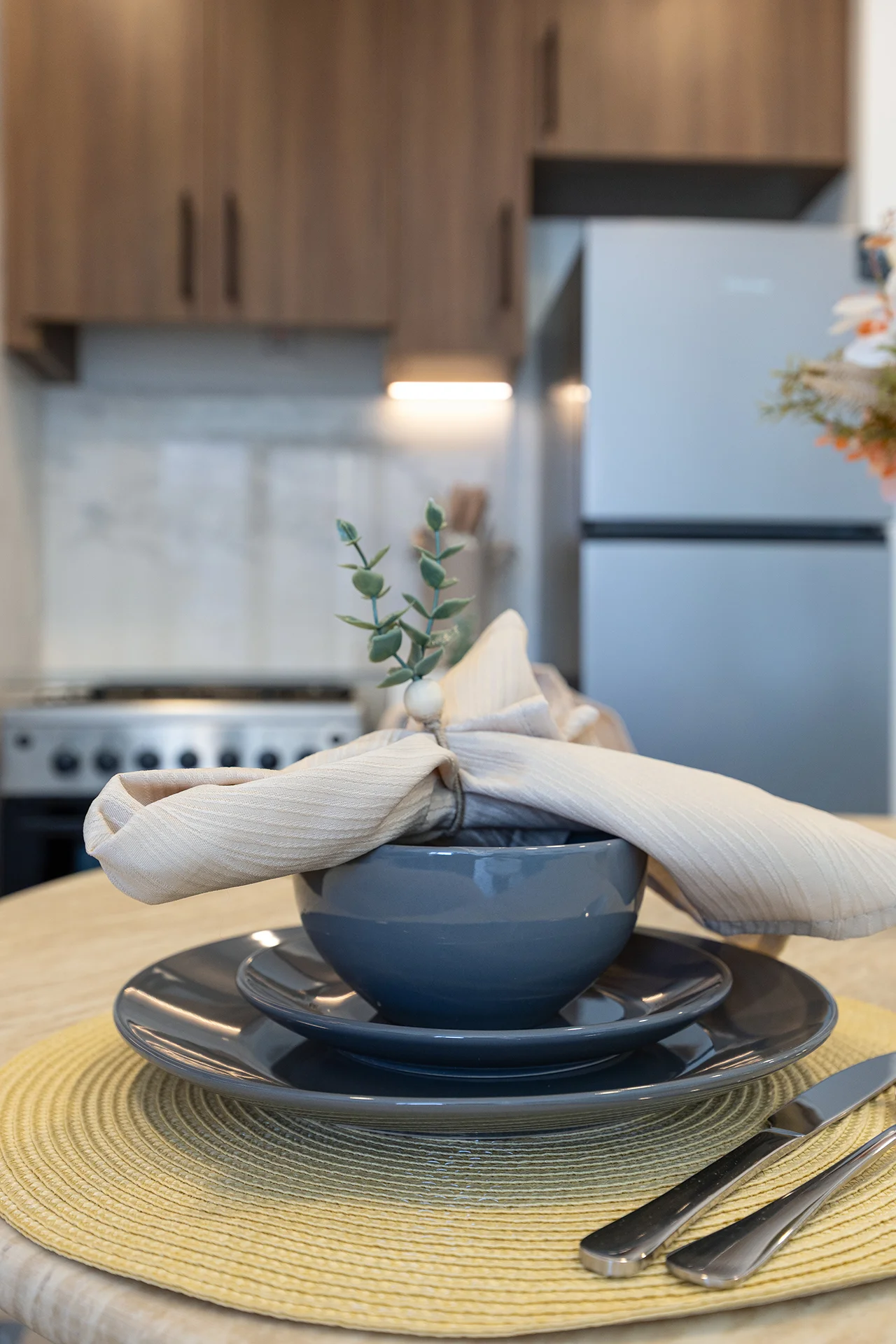 1BR Holiday Home Photography The Diplomat Block B | Masoud Raoufi Photography Services 1BR Holiday Home Photography The Diplomat Block B