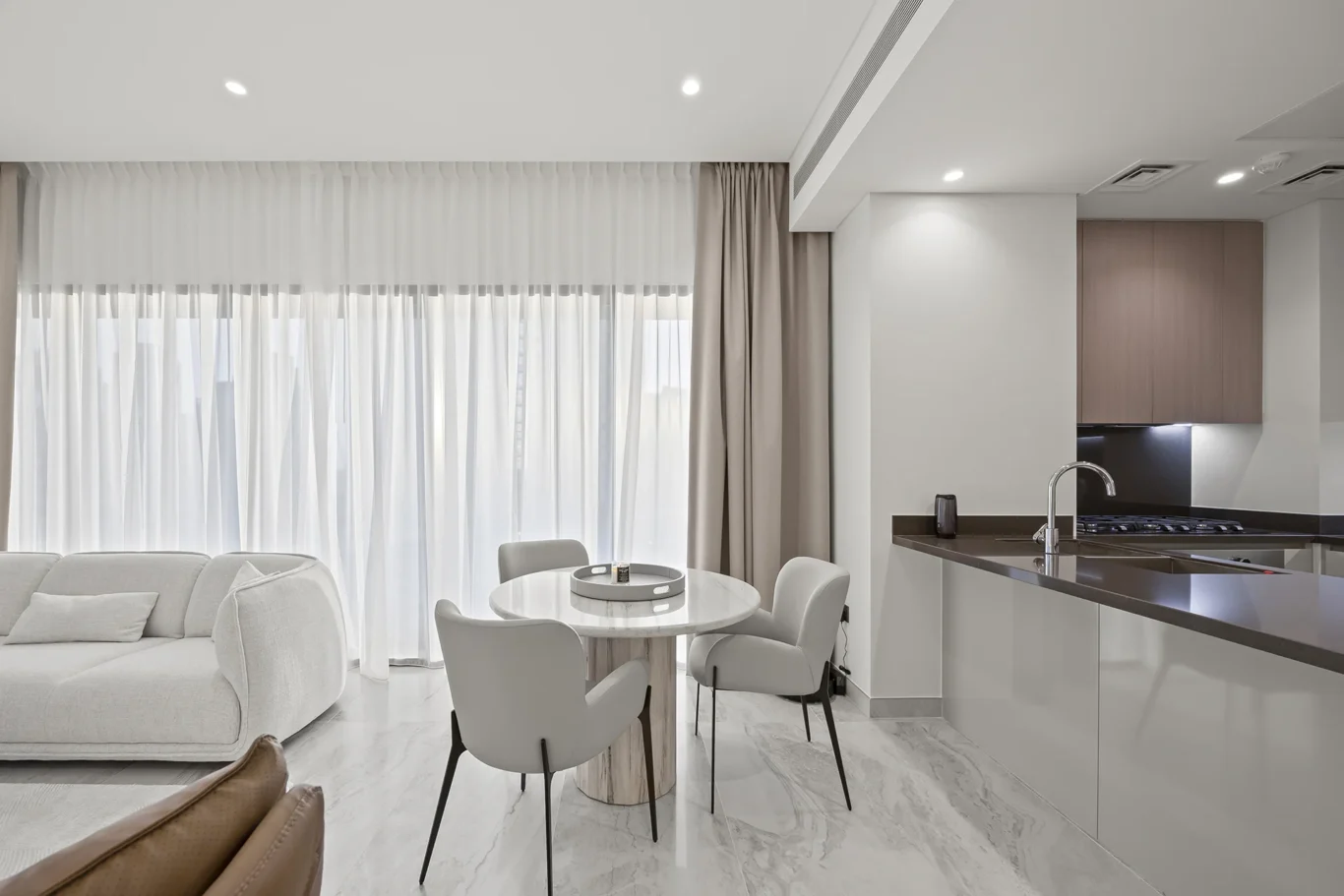 2 Bedroom with Canal View Photography in Peninsula Five | Masoud Raoufi Photography Services 2 Bedroom with Canal View Photography in Peninsula Five