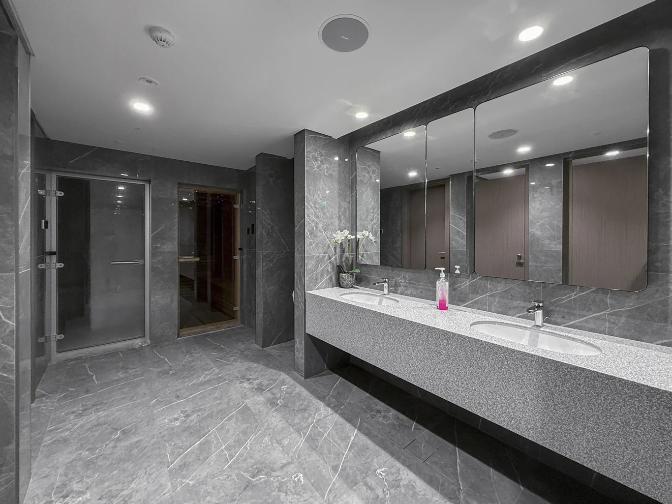 2 Bedroom with Canal View Photography in Peninsula Five | Masoud Raoufi Photography Services 2 Bedroom with Canal View Photography in Peninsula Five