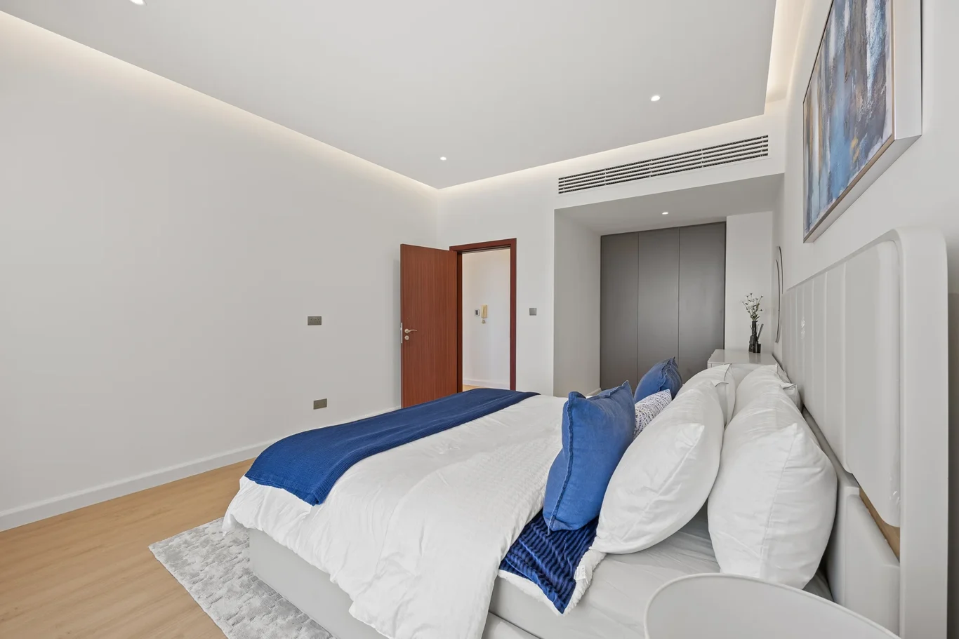 JBR Shams 4 | ProfessionalAirbnb Photoshoot in Dubai | Masoud Raoufi Photography Services JBR Shams 4 | ProfessionalAirbnb Photoshoot in Dubai