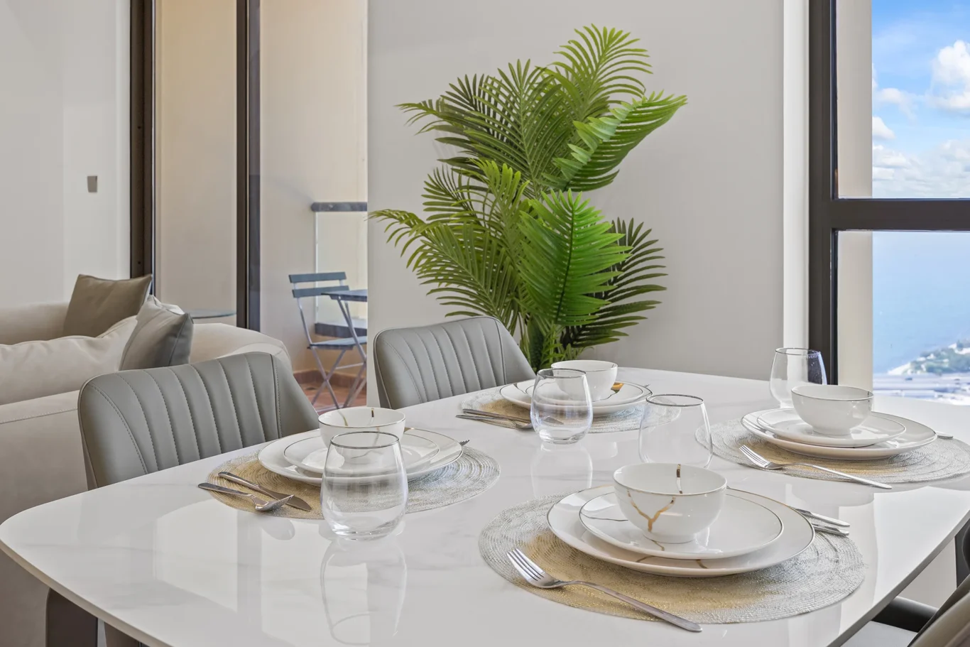 JBR Shams 4 | ProfessionalAirbnb Photoshoot in Dubai | Masoud Raoufi Photography Services JBR Shams 4 | ProfessionalAirbnb Photoshoot in Dubai