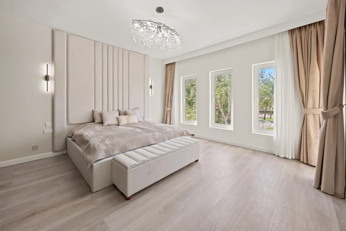 Duplex Villa Photography in Emirates Hills | Apex Homes Co | Masoud Raoufi Photography Services Duplex Villa Photography in Emirates Hills | Apex Homes Co