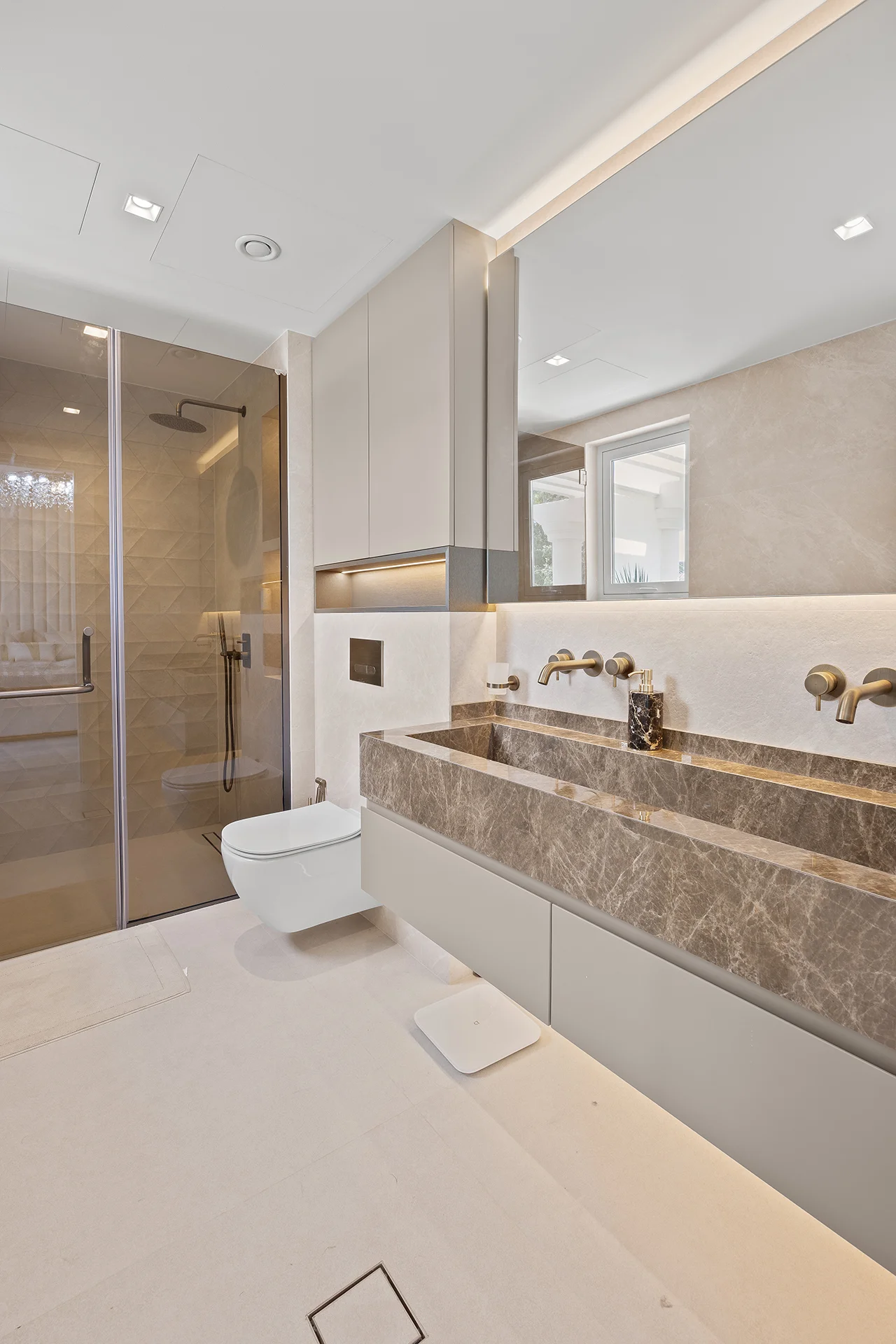 Duplex Villa Photography in Emirates Hills | Apex Homes Co | Masoud Raoufi Photography Services Duplex Villa Photography in Emirates Hills | Apex Homes Co