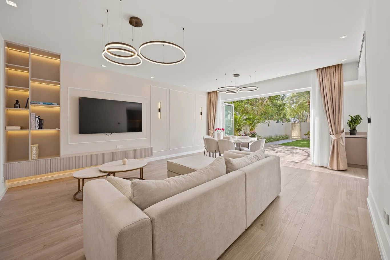 Duplex Villa Photography in Emirates Hills | Apex Homes Co | Masoud Raoufi Photography Services Duplex Villa Photography in Emirates Hills | Apex Homes Co