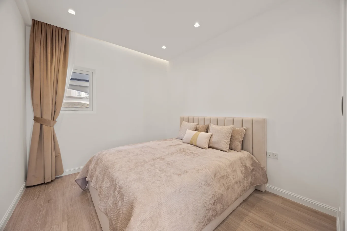 Duplex Villa Photography in Emirates Hills | Apex Homes Co | Masoud Raoufi Photography Services Duplex Villa Photography in Emirates Hills | Apex Homes Co