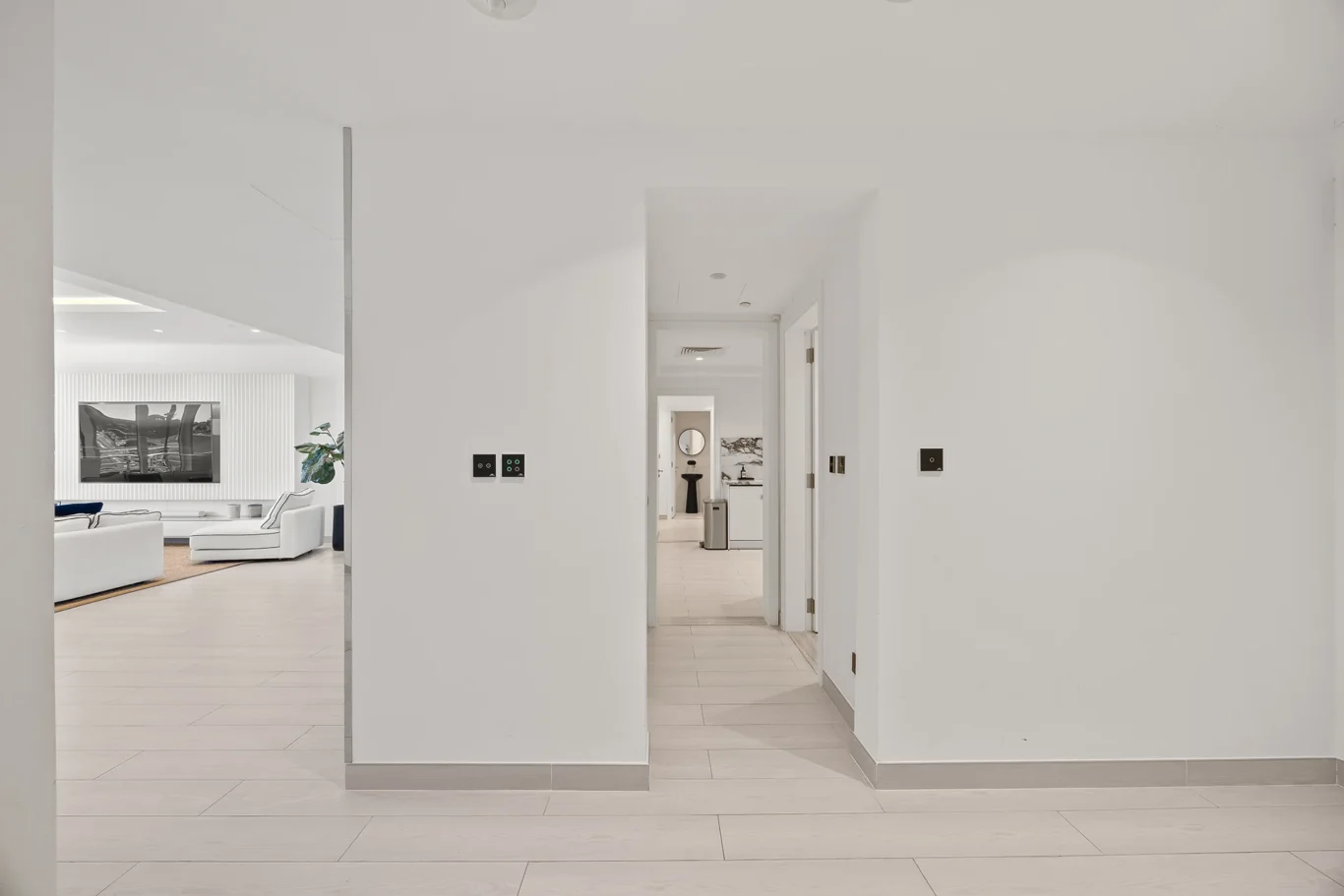 Luxury 2 Bedroom Apartment Photography | Oceana Residence | Masoud Raoufi Photography Services Luxury 2 Bedroom Apartment Photography | Oceana Residence