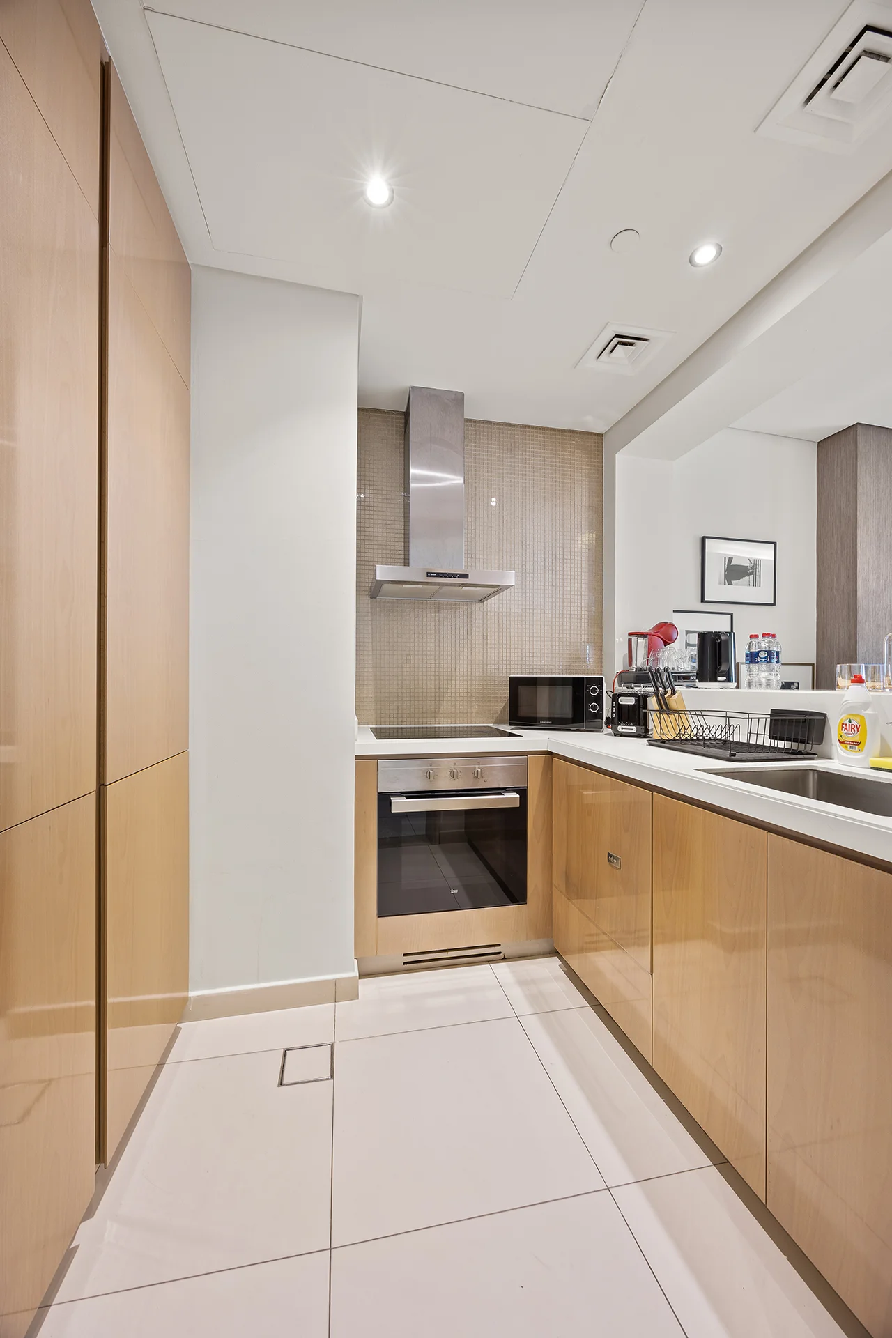 1 Bedroom Airbnb Photoshoot | Damac Paramount Tower | Masoud Raoufi Photography Services 1 Bedroom Airbnb Photoshoot | Damac Paramount Tower