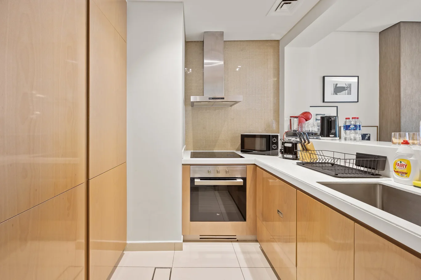 1 Bedroom Airbnb Photoshoot | Damac Paramount Tower | Masoud Raoufi Photography Services 1 Bedroom Airbnb Photoshoot | Damac Paramount Tower