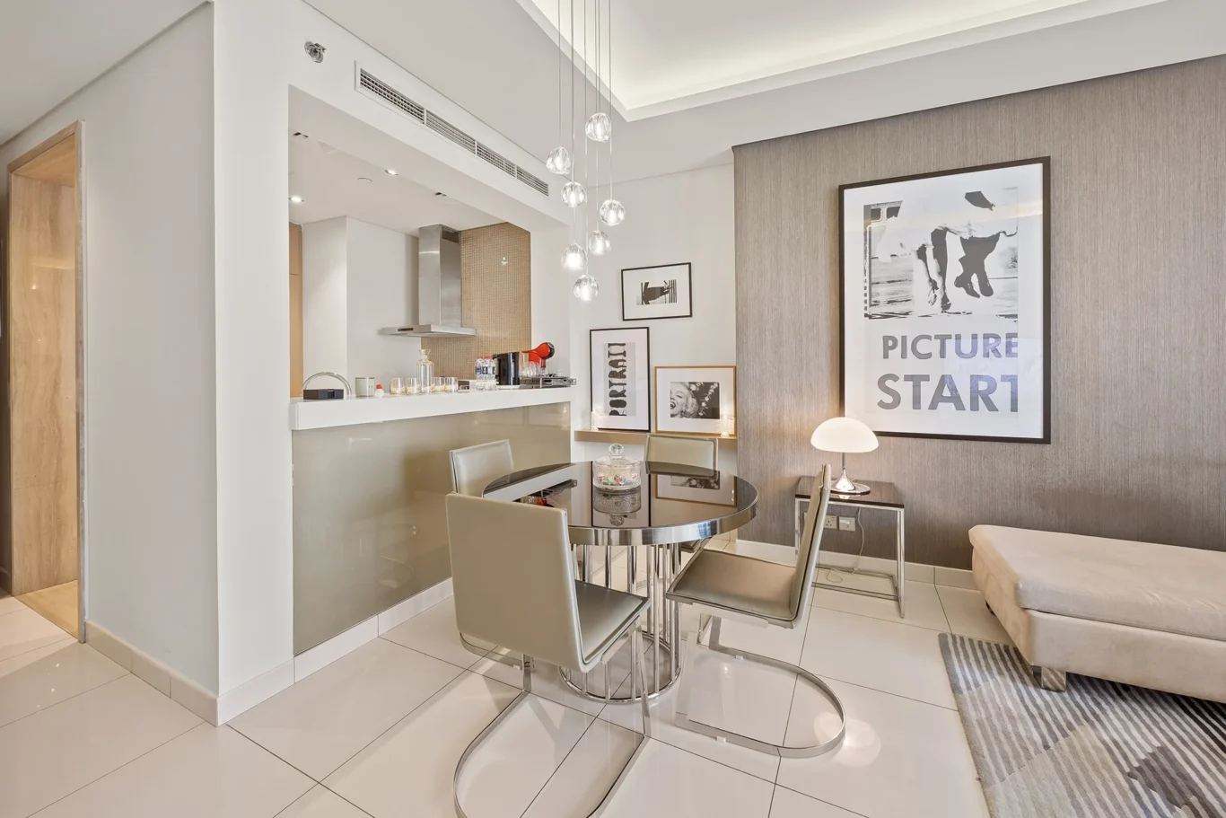 1 Bedroom Airbnb Photoshoot | Damac Paramount Tower | Masoud Raoufi Photography Services 1 Bedroom Airbnb Photoshoot | Damac Paramount Tower