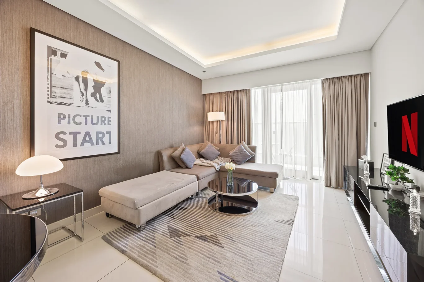 1 Bedroom Airbnb Photoshoot | Damac Paramount Tower | Masoud Raoufi Photography Services 1 Bedroom Airbnb Photoshoot | Damac Paramount Tower