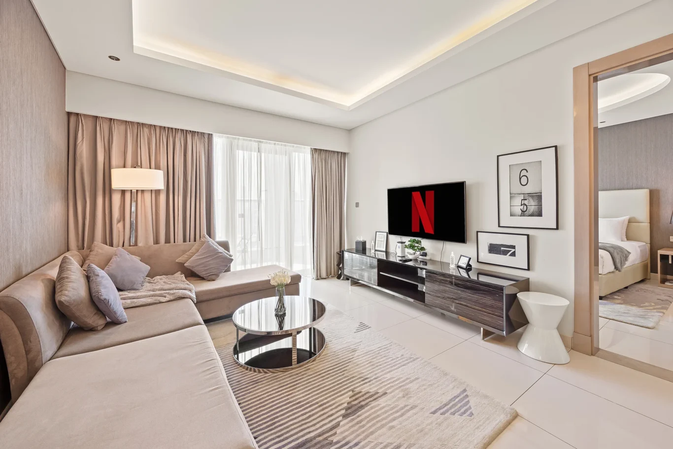 1 Bedroom Airbnb Photoshoot | Damac Paramount Tower | Masoud Raoufi Photography Services 1 Bedroom Airbnb Photoshoot | Damac Paramount Tower