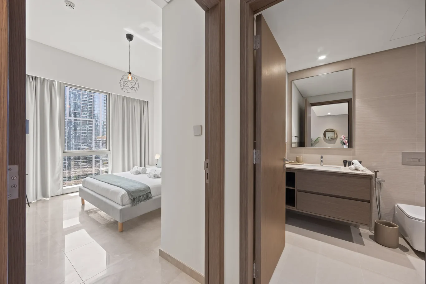 Airbnb Photoshoot | Grande Signature Downtown Dubai | Masoud Raoufi Photography Services Airbnb Photoshoot | Grande Signature Downtown Dubai
