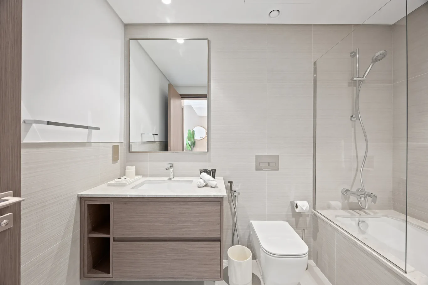 Airbnb Photography in Grande Signature Downtown Dubai | Masoud Raoufi Photography Services Airbnb Photography in Grande Signature Downtown Dubai