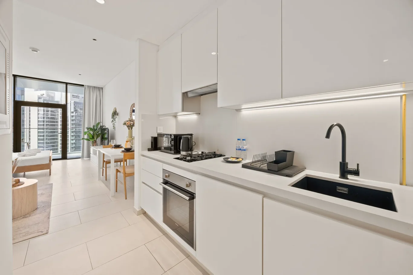 Studio Unit Airbnb Photography | Marquise Square Tower | Masoud Raoufi Photography Services Studio Unit Airbnb Photography | Marquise Square Tower
