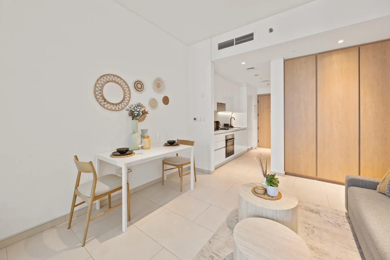 Studio Unit Airbnb Photography | Marquise Square Tower | Masoud Raoufi Photography Services Studio Unit Airbnb Photography | Marquise Square Tower