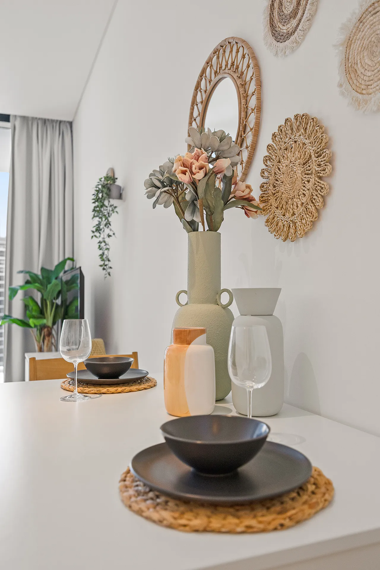 Studio Unit Airbnb Photography | Marquise Square Tower | Masoud Raoufi Photography Services Studio Unit Airbnb Photography | Marquise Square Tower