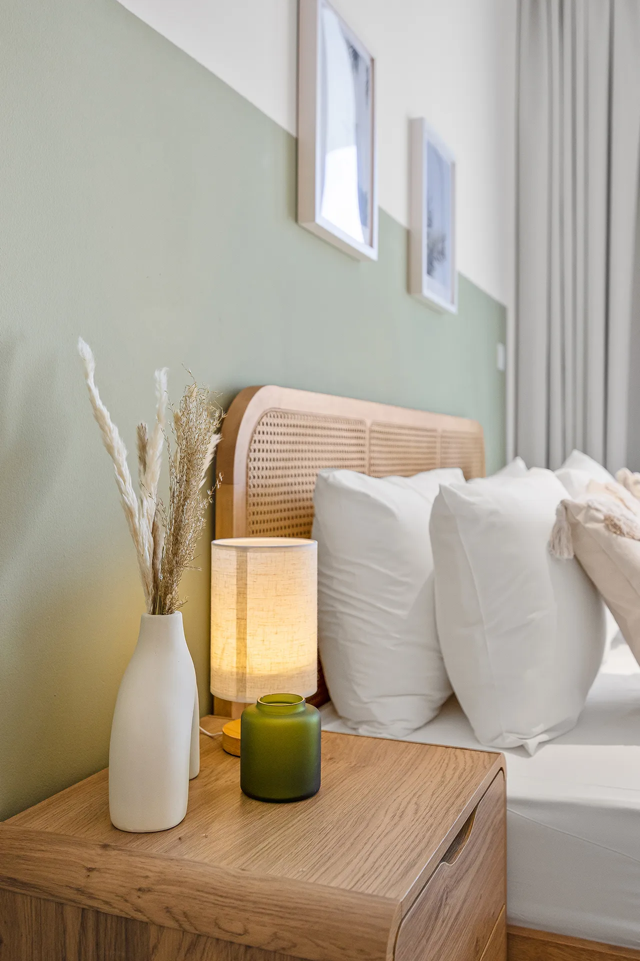 Studio Unit Airbnb Photography | Marquise Square Tower | Masoud Raoufi Photography Services Studio Unit Airbnb Photography | Marquise Square Tower