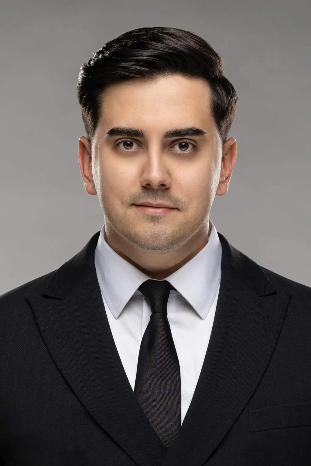 Professional LinkedIn & Corporate Photography in Dubai