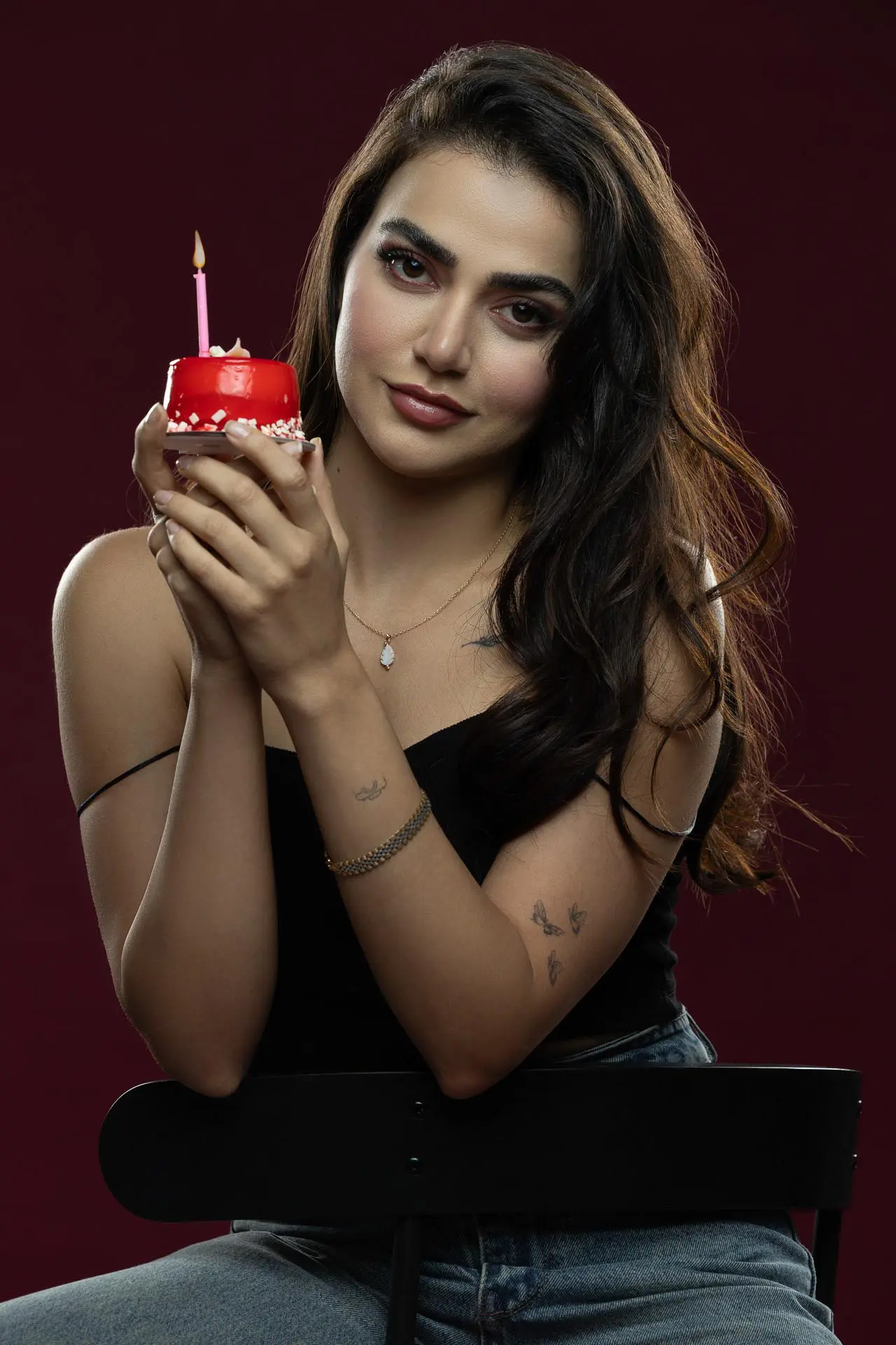 Glamour portrait photography of a woman at a professional photo studio in Dubai