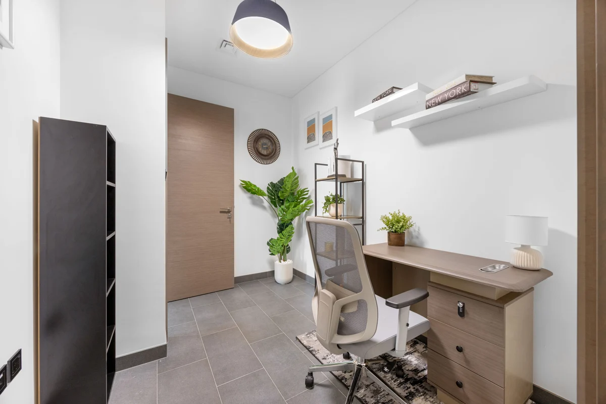 Home office workspace, Airbnb 3-bedroom at Crest Grande, Sobha Hartland, Dubai