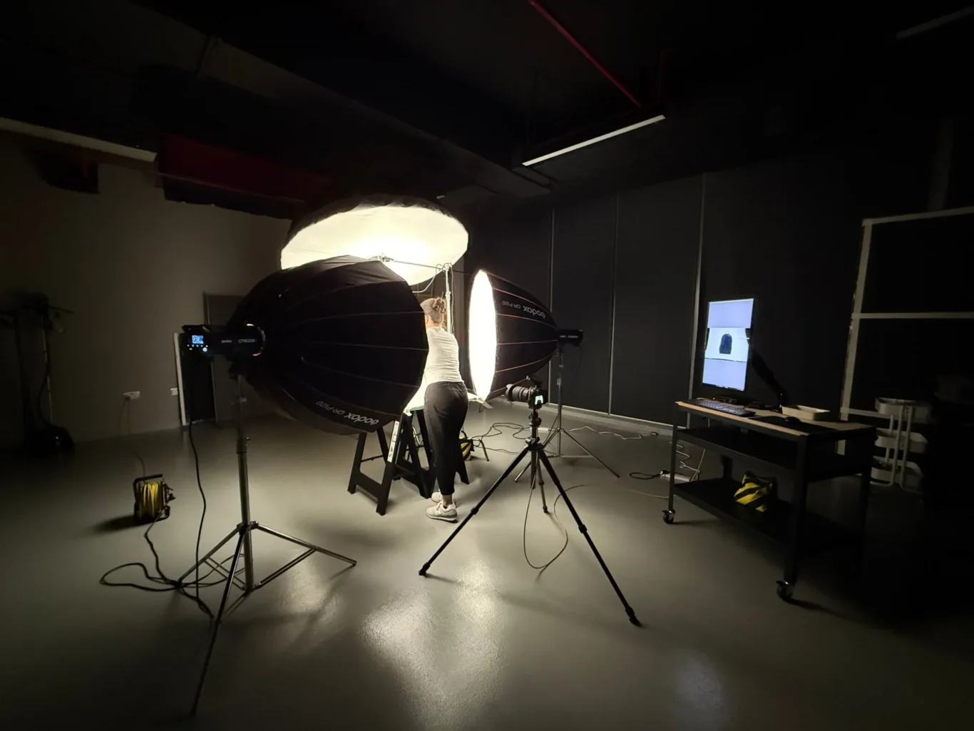 Product photography lighting setup with large softboxes and tethered camera for New Balance. Behind the scenes of the New Balance e-commerce product photography by MRPS in Dubai.